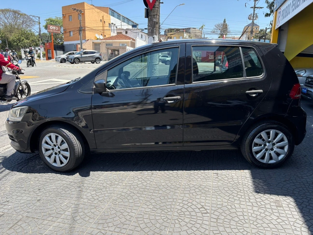 VOLKSWAGEN FOX
