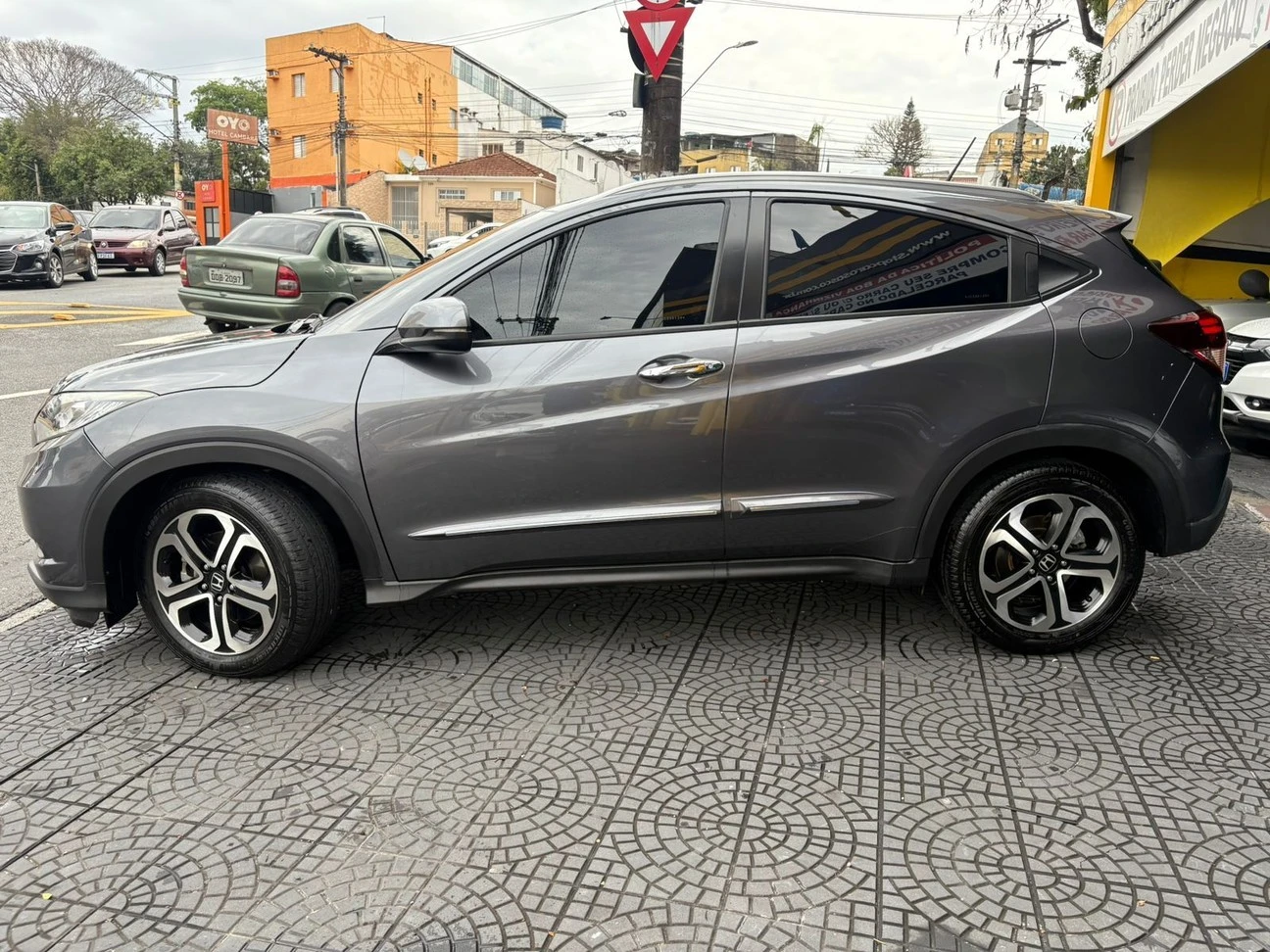 HONDA HR-V