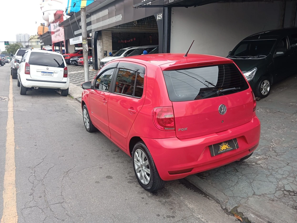 VOLKSWAGEN FOX