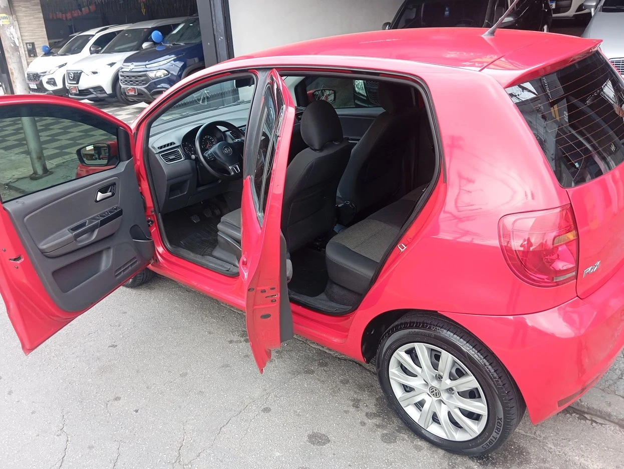 VOLKSWAGEN FOX