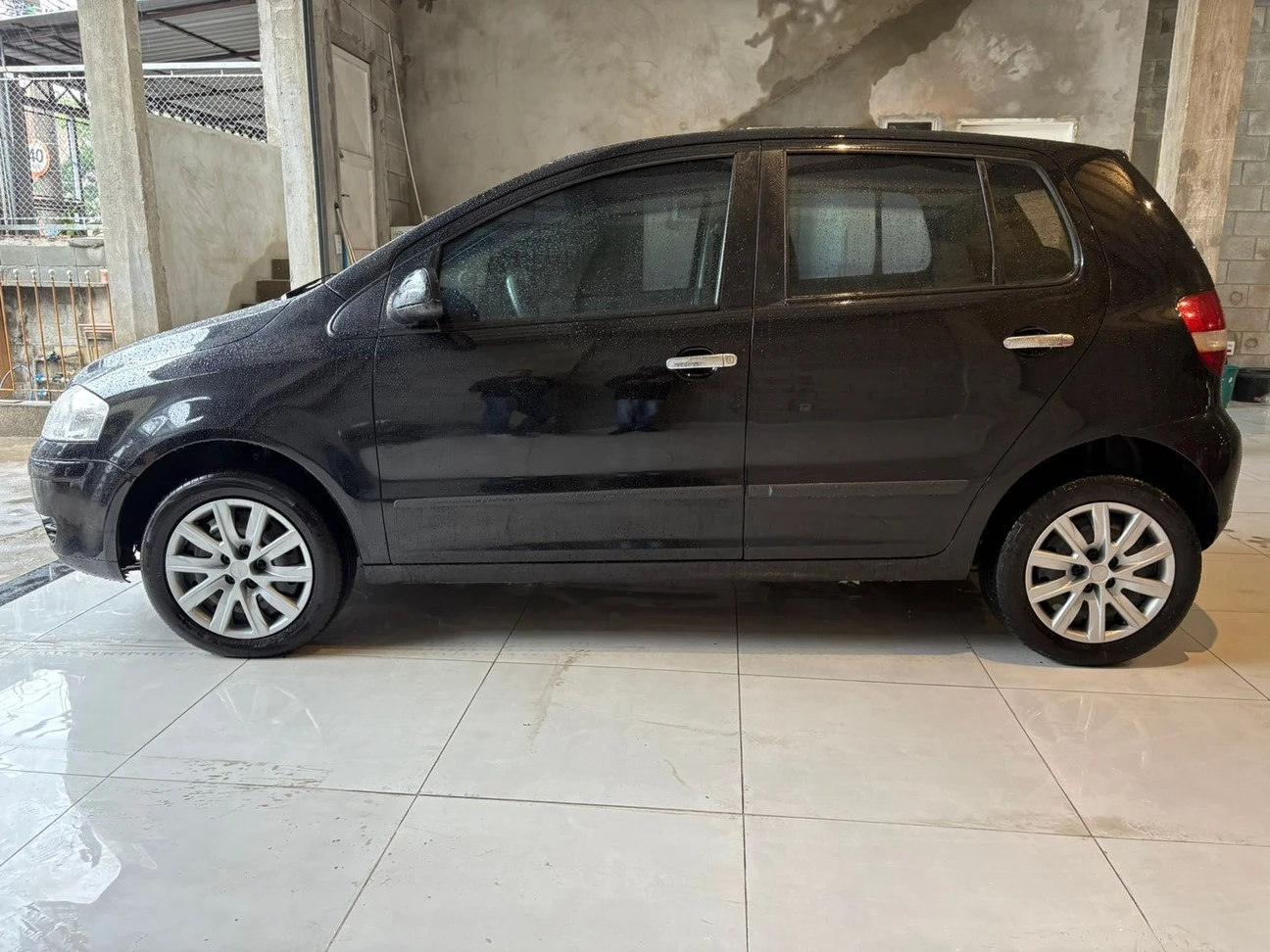 VOLKSWAGEN FOX
