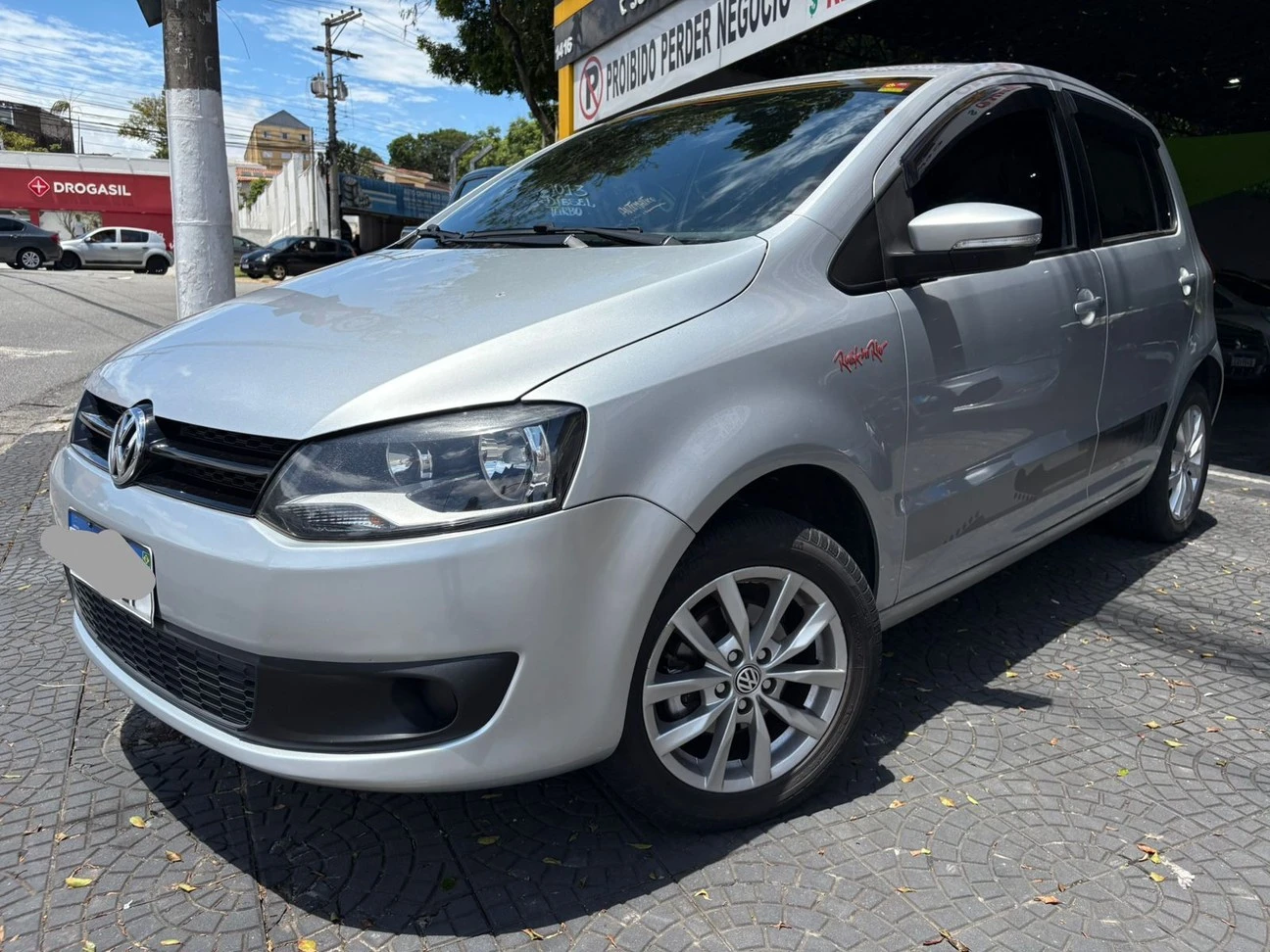 VOLKSWAGEN FOX