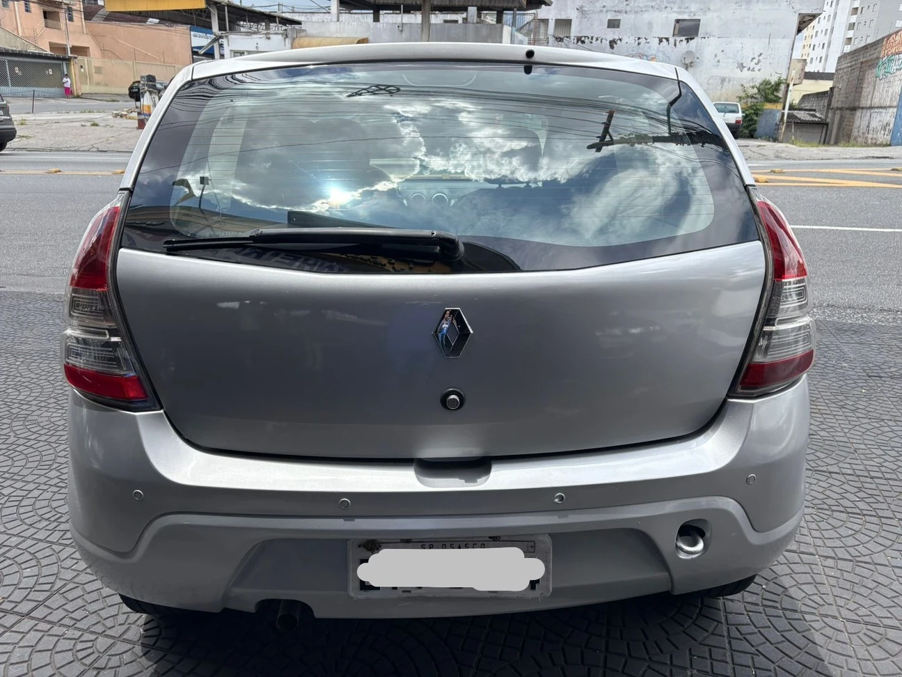 RENAULT SANDERO