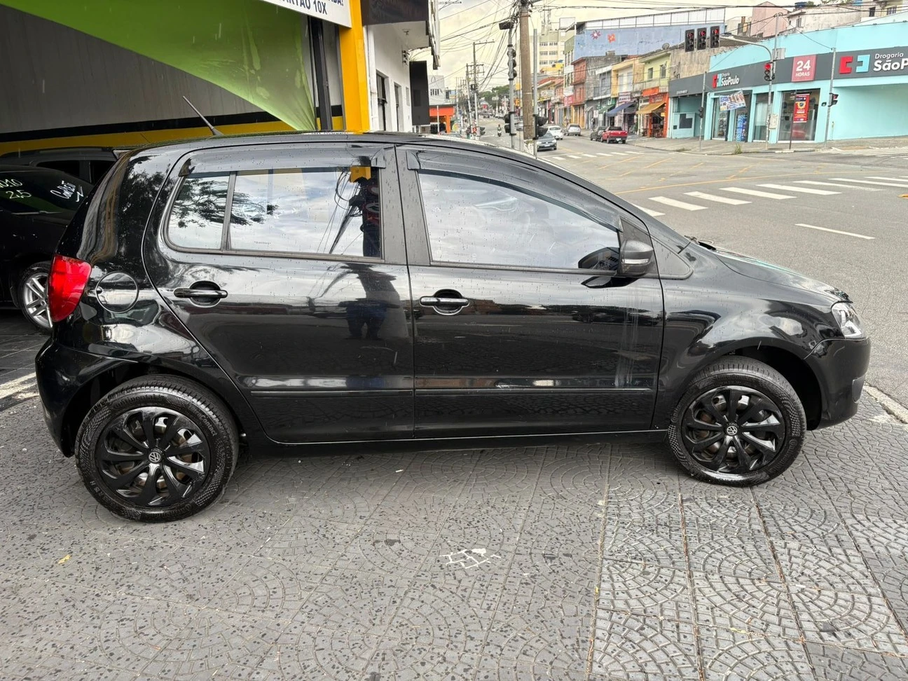 VOLKSWAGEN FOX