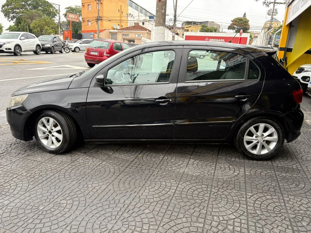 VOLKSWAGEN GOL