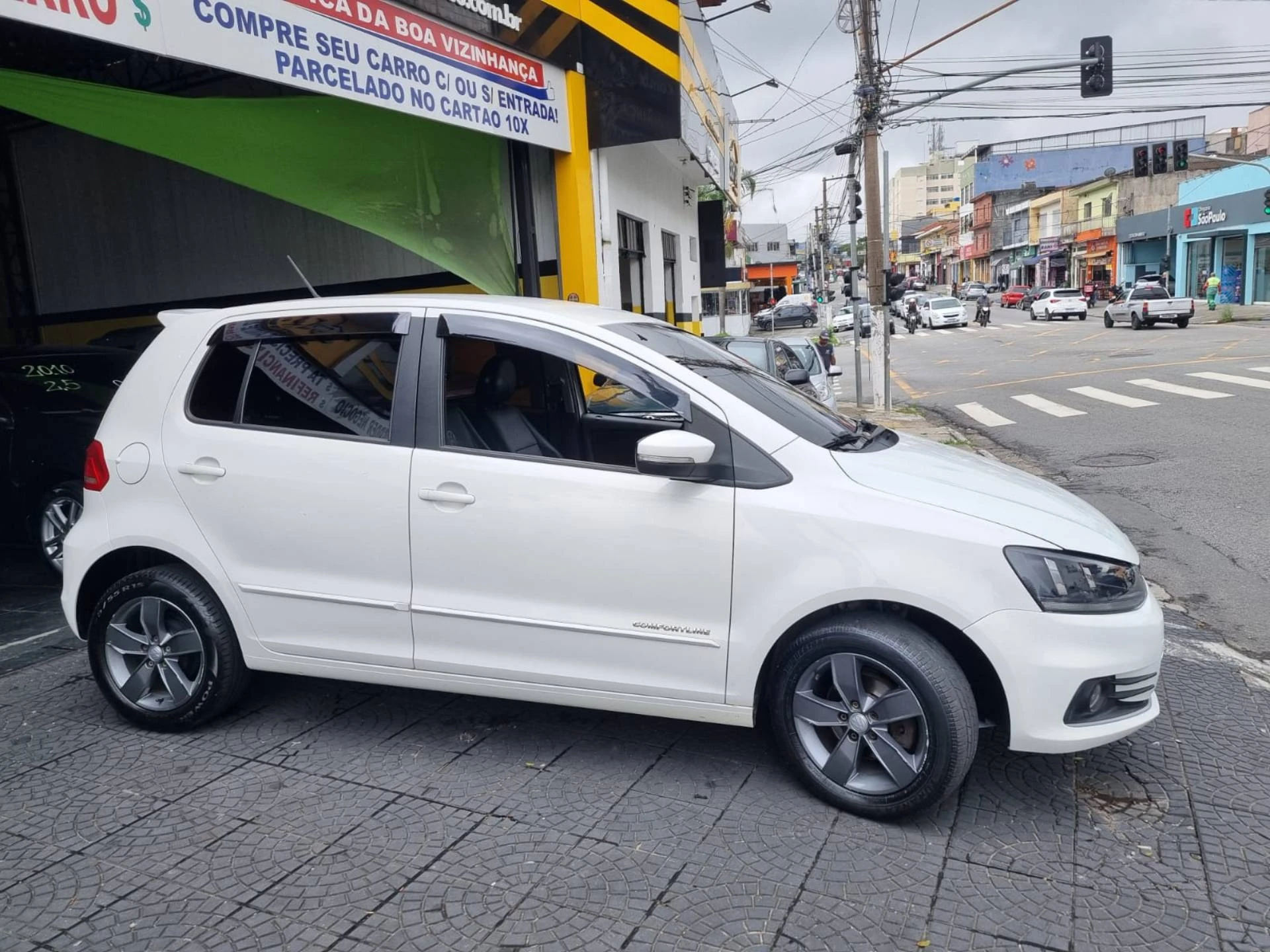VOLKSWAGEN FOX