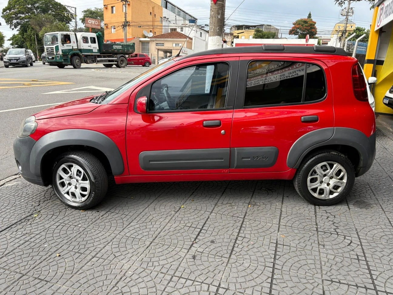 FIAT UNO