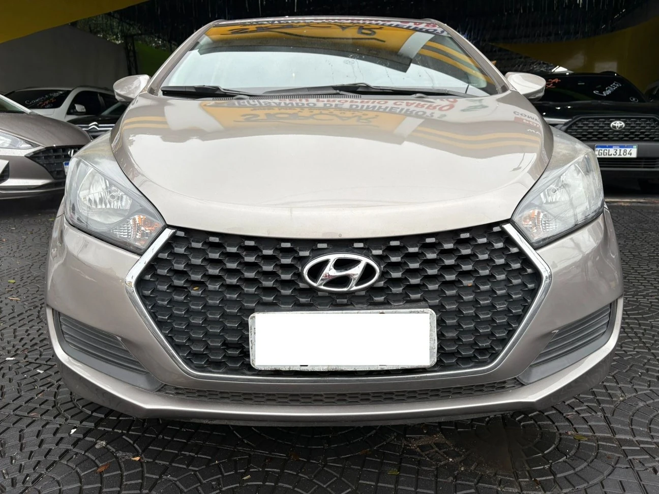 HYUNDAI HB20