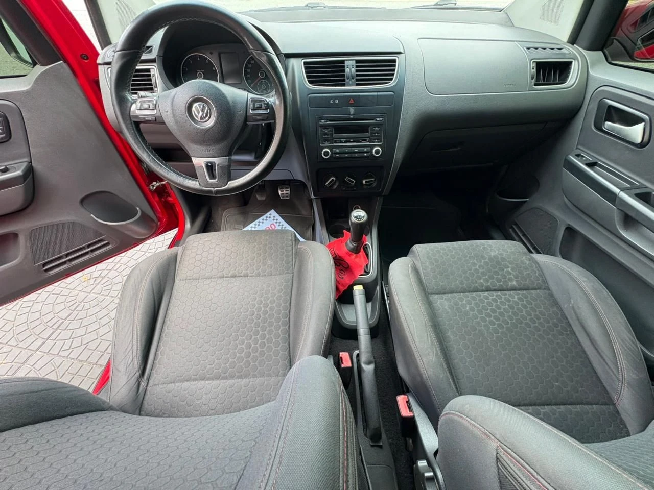 VOLKSWAGEN SPACE CROSS