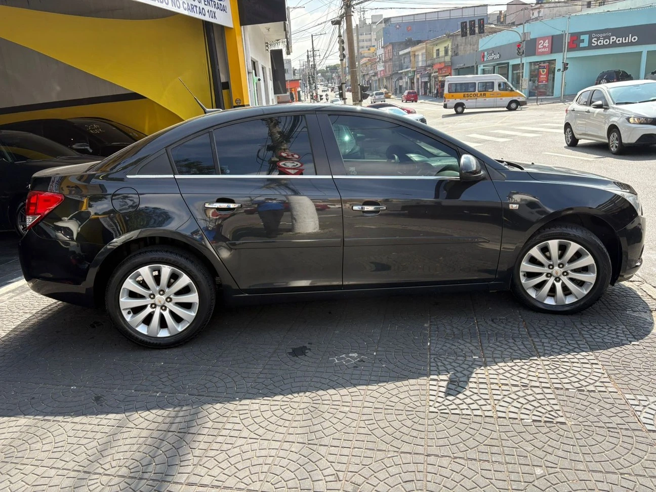 CHEVROLET CRUZE