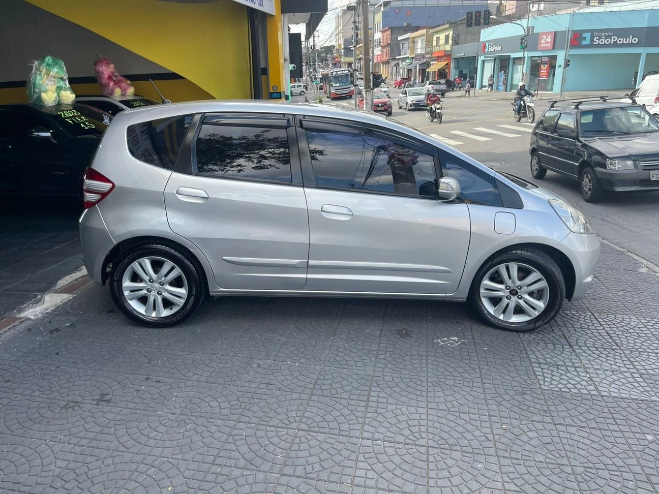 HONDA FIT
