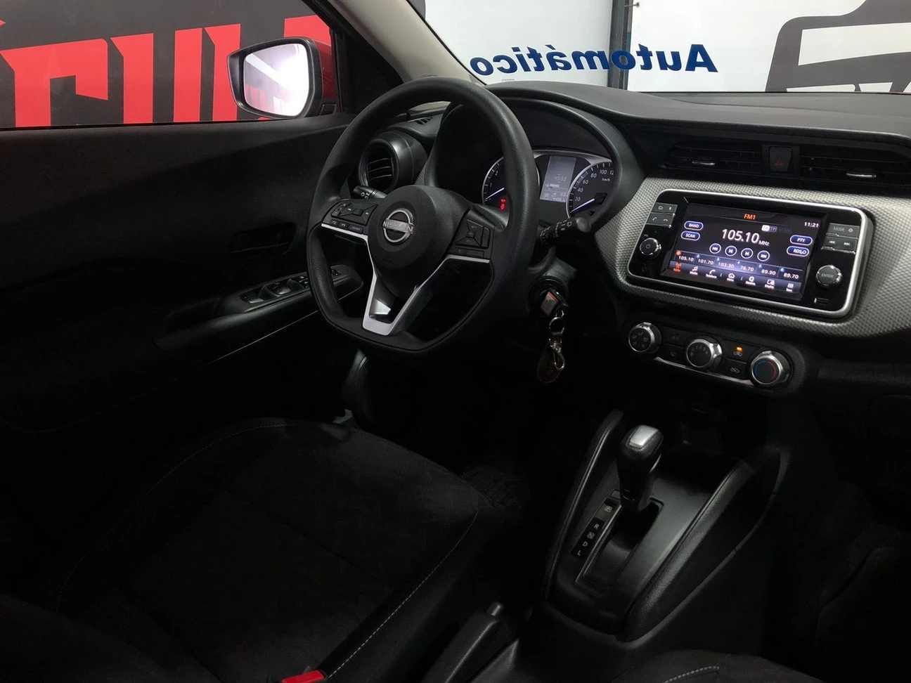 NISSAN KICKS