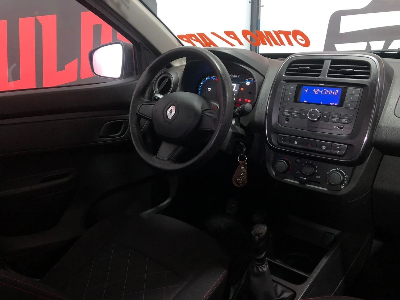 RENAULT KWID