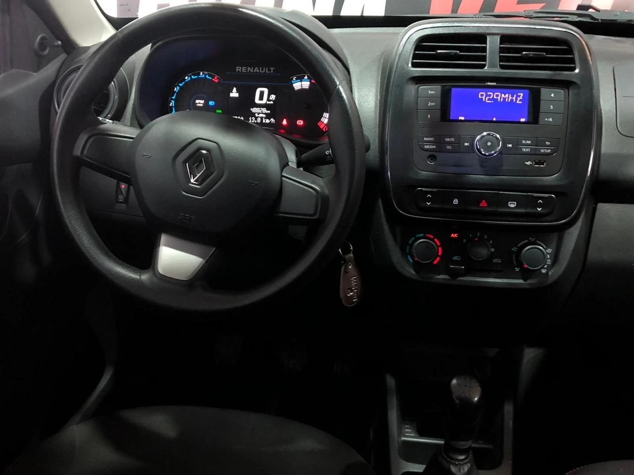 RENAULT KWID