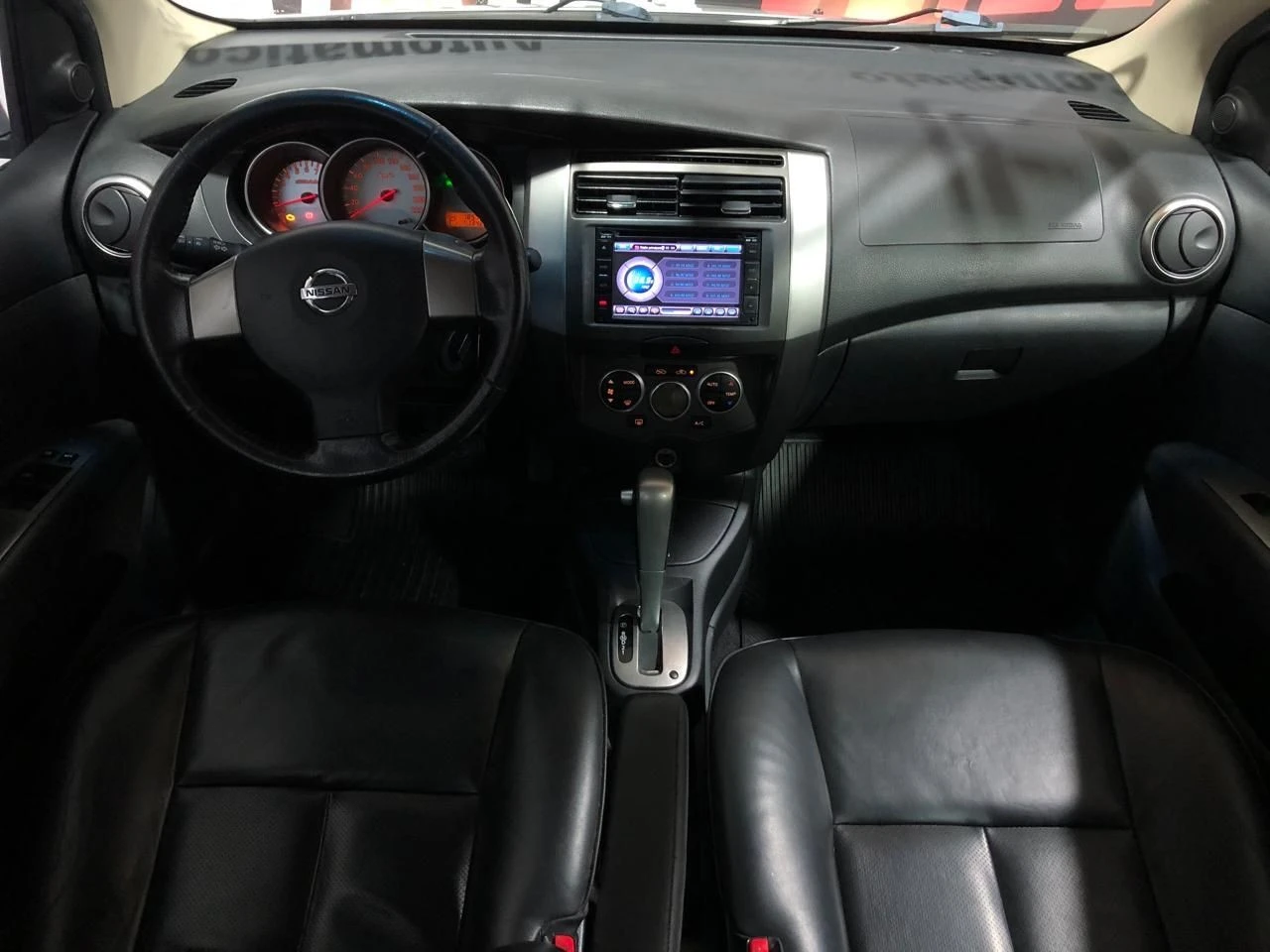 NISSAN GRAND LIVINA