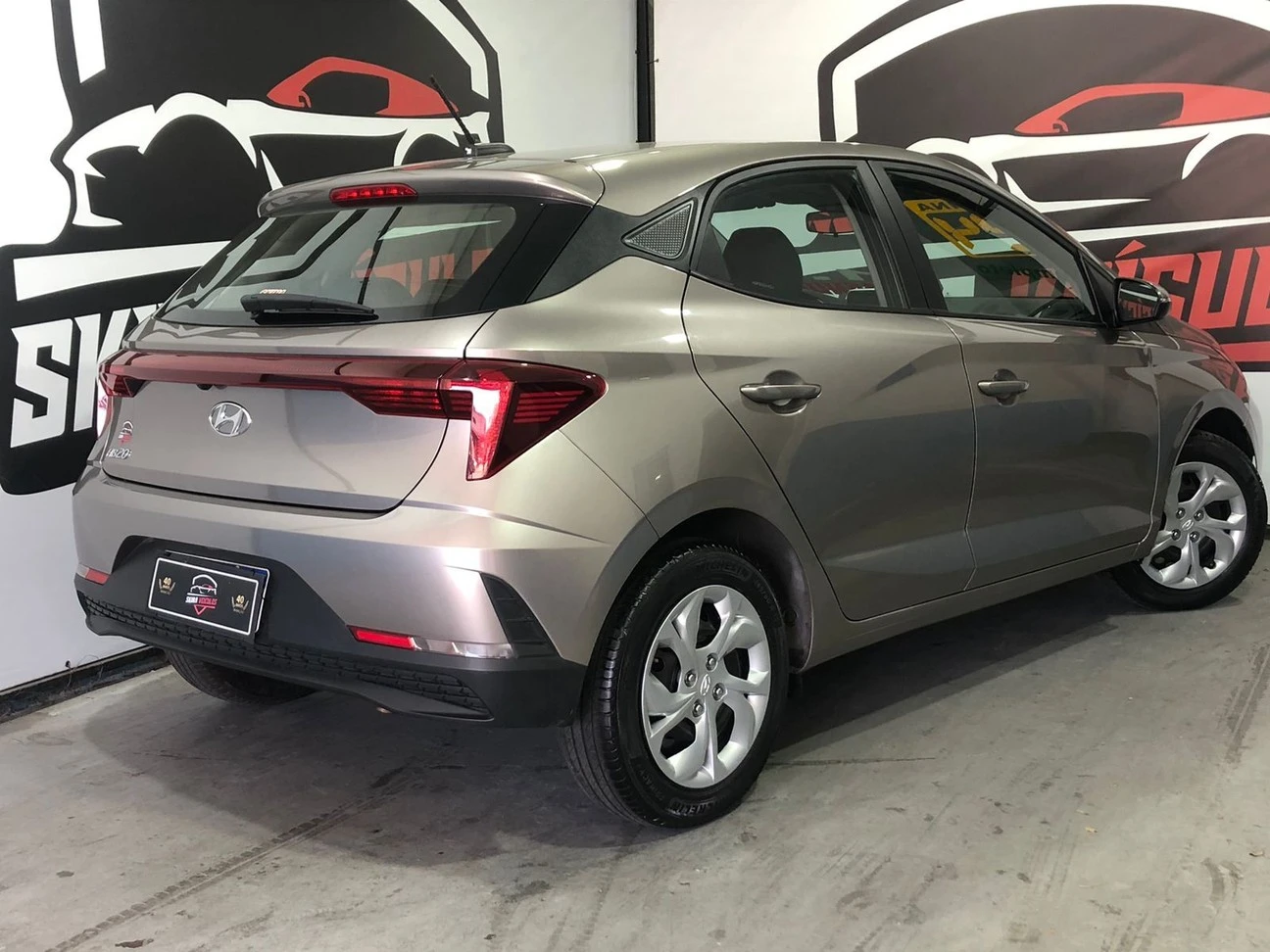 HYUNDAI HB20