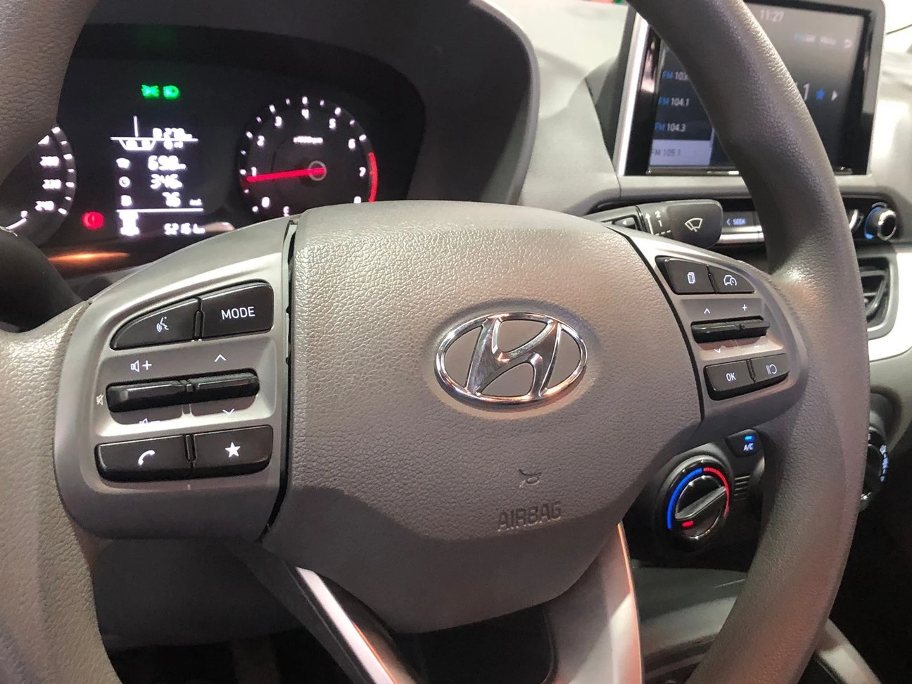 HYUNDAI HB20S