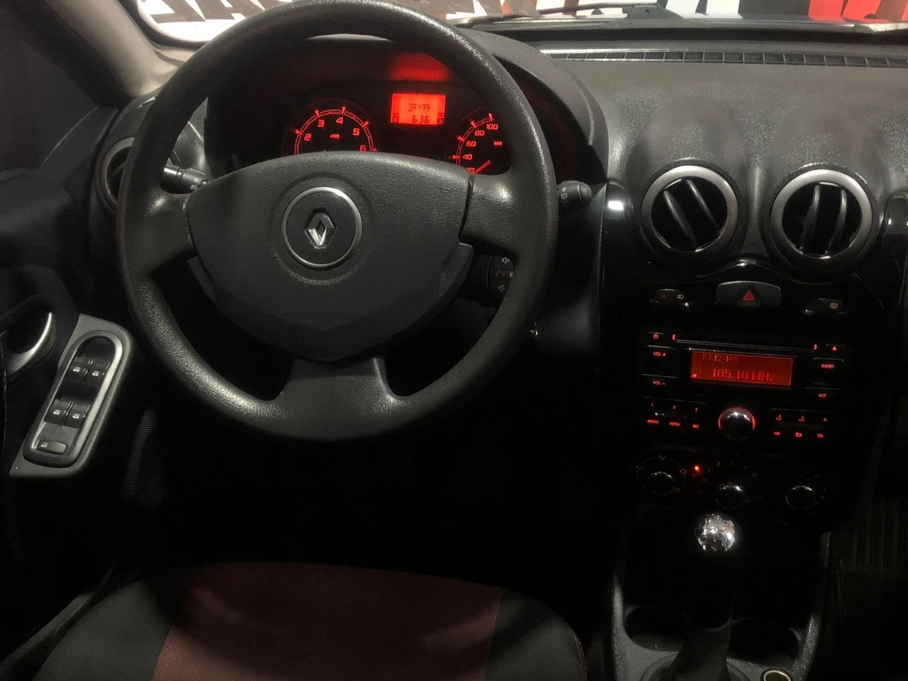 RENAULT SANDERO