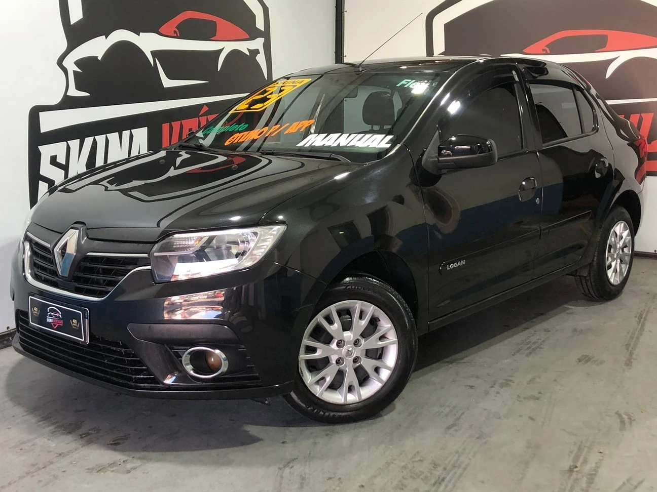 RENAULT LOGAN