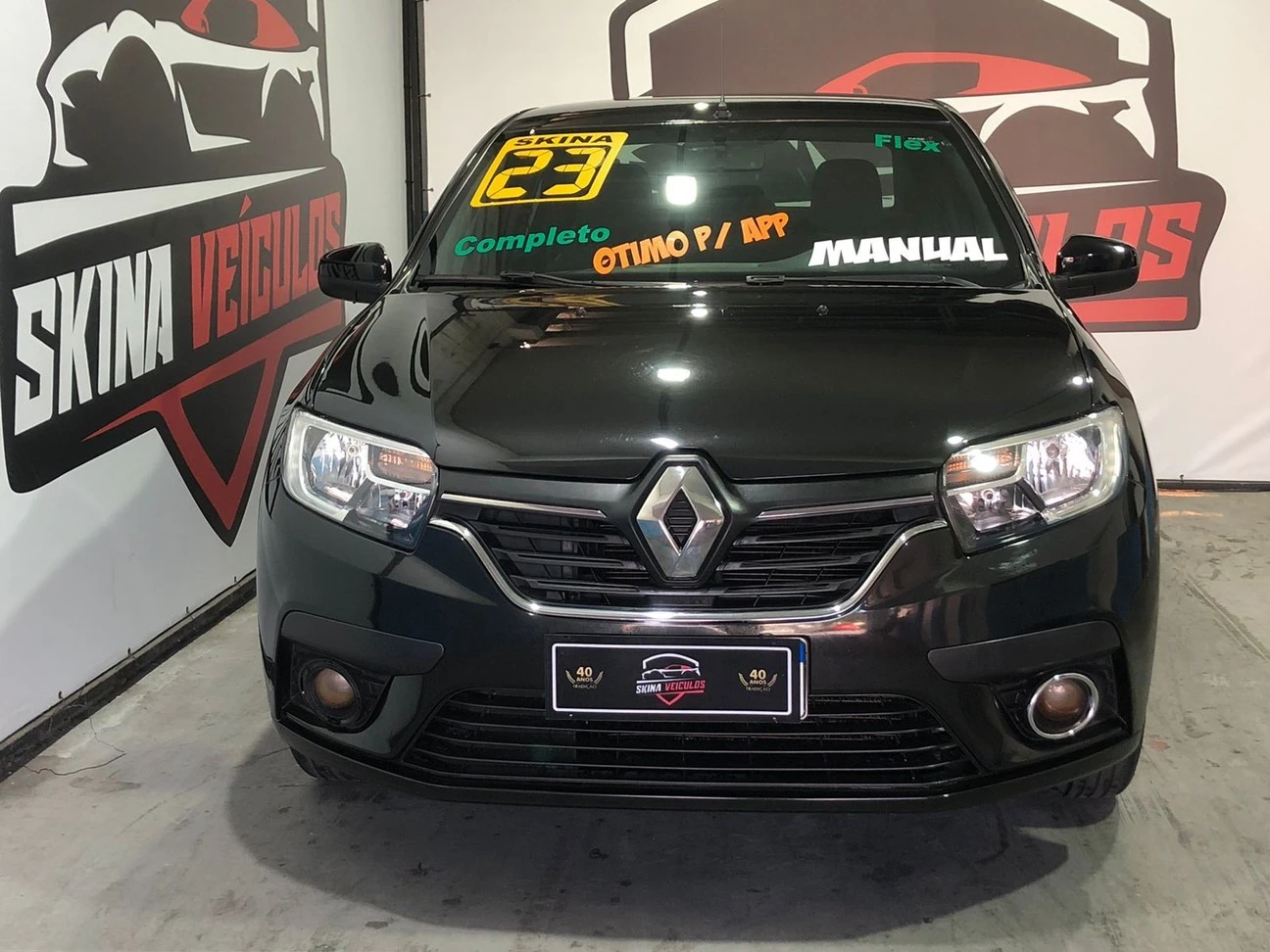 RENAULT LOGAN