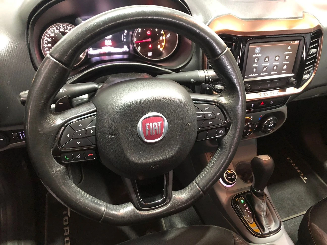 FIAT TORO