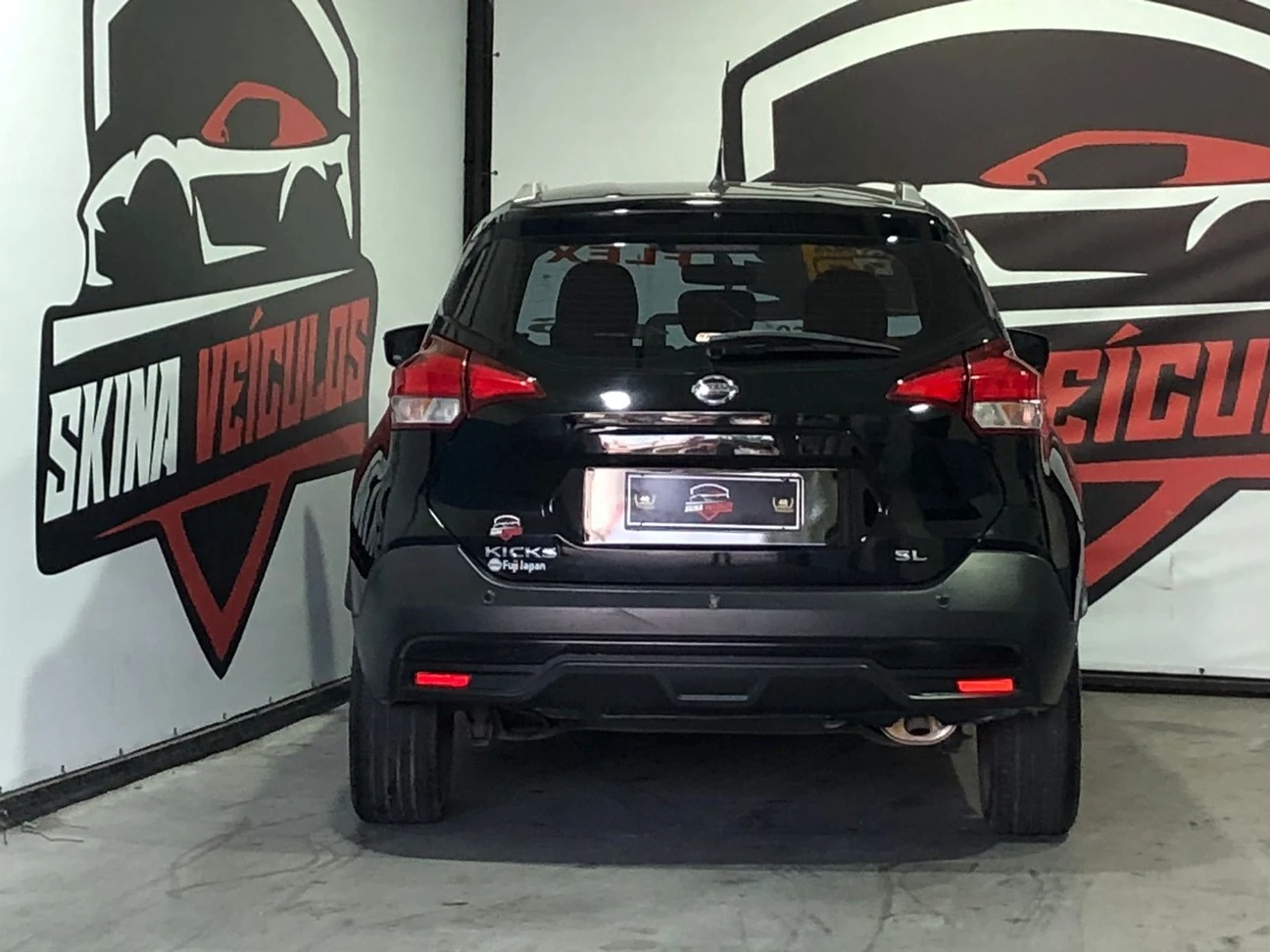 NISSAN KICKS