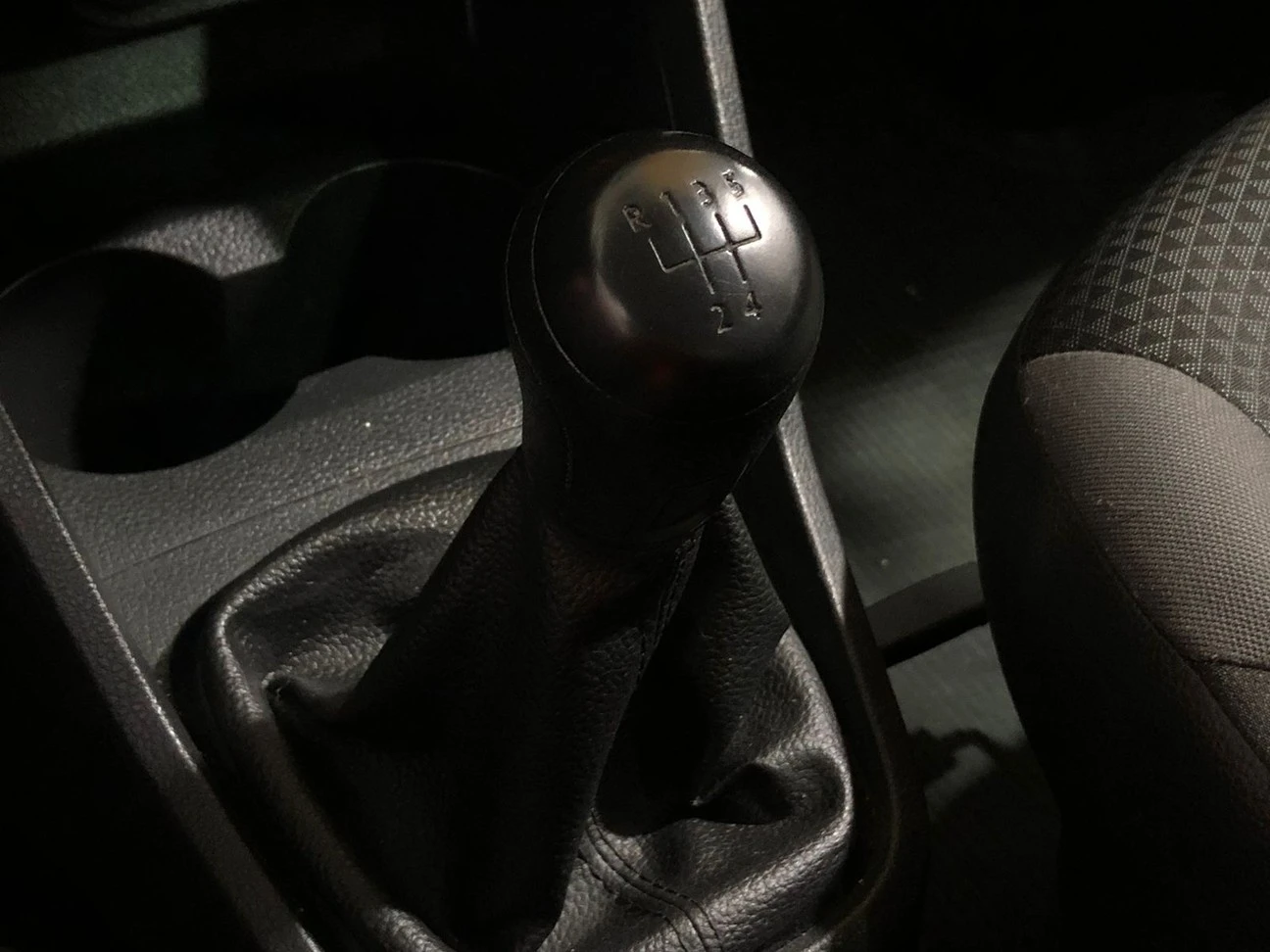 VOLKSWAGEN VOYAGE