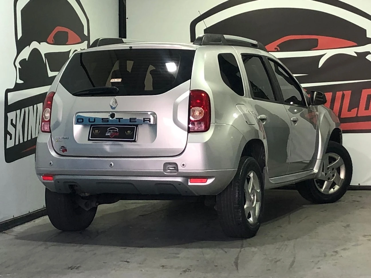 RENAULT DUSTER