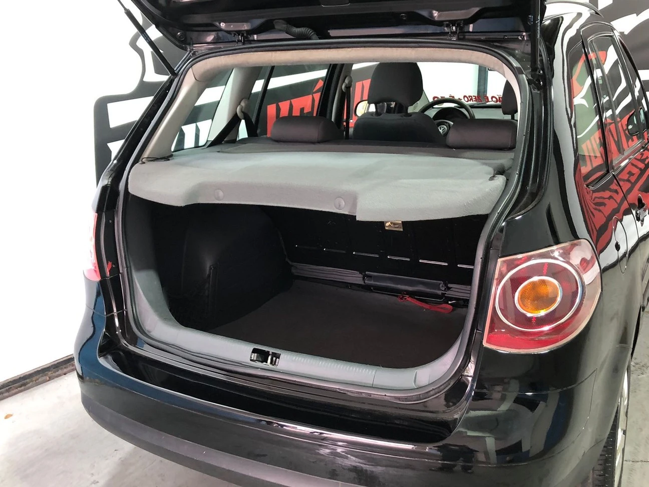 VOLKSWAGEN SPACEFOX