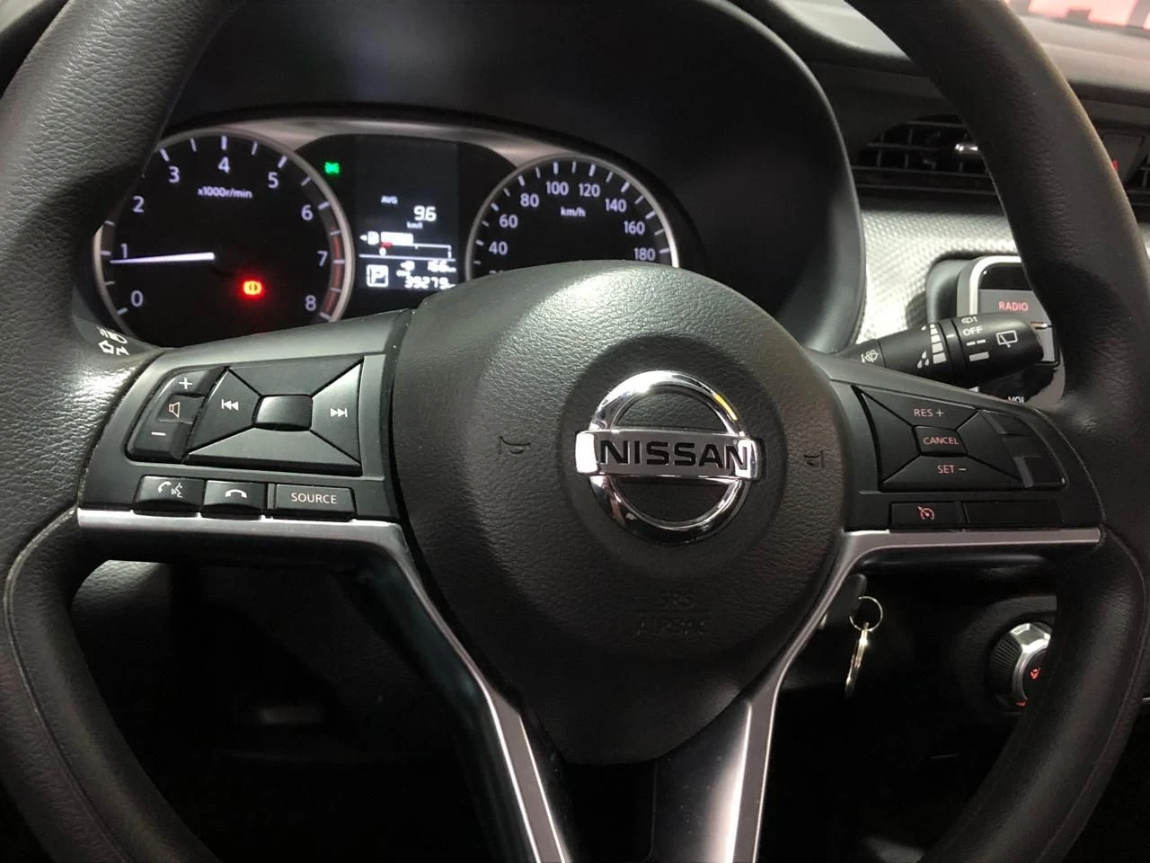 NISSAN KICKS