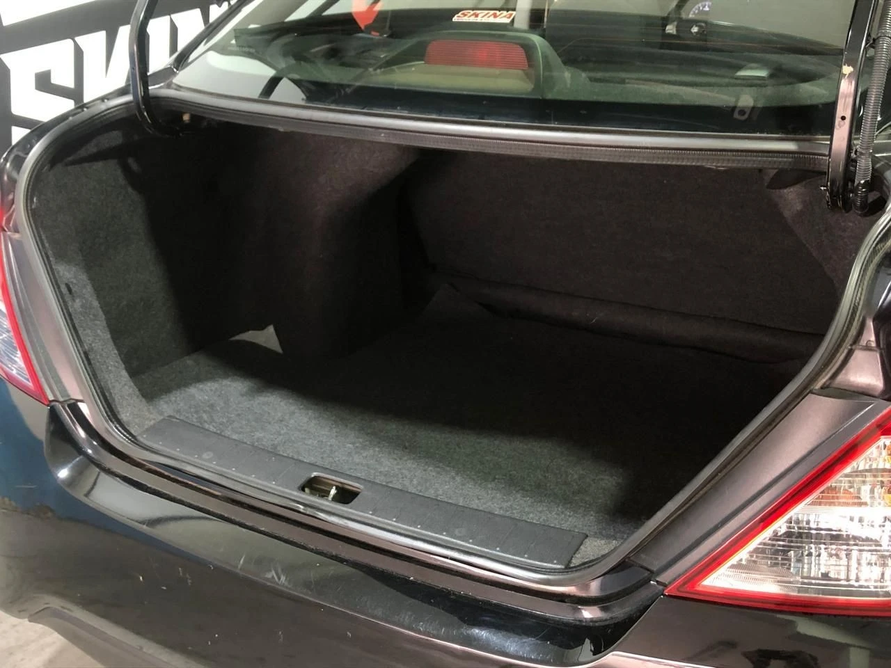 NISSAN VERSA