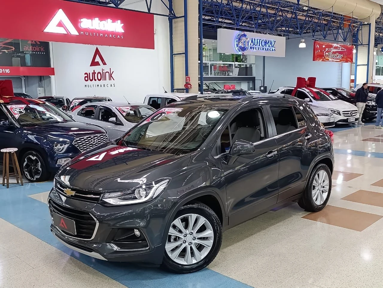 CHEVROLET TRACKER