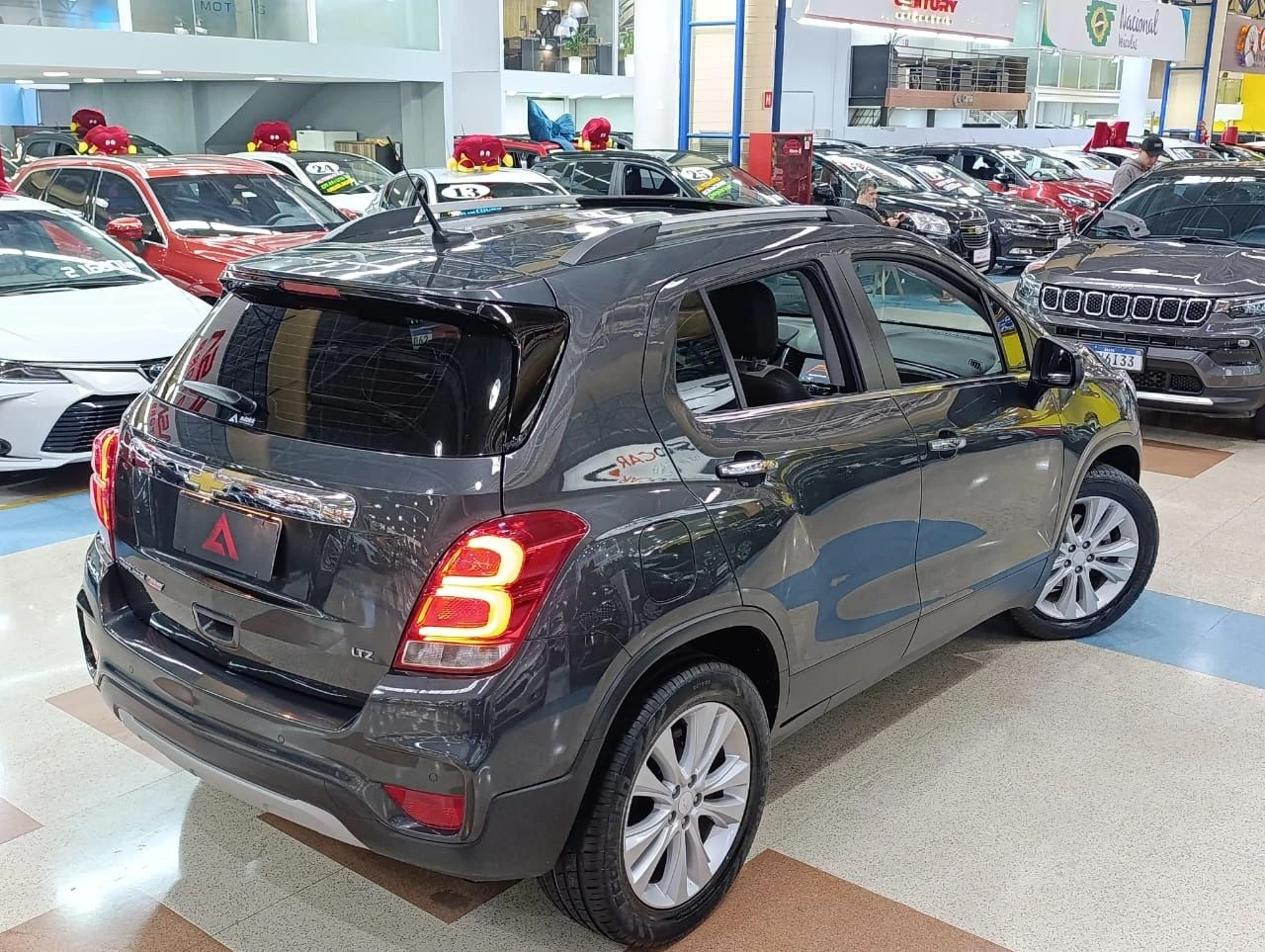 CHEVROLET TRACKER