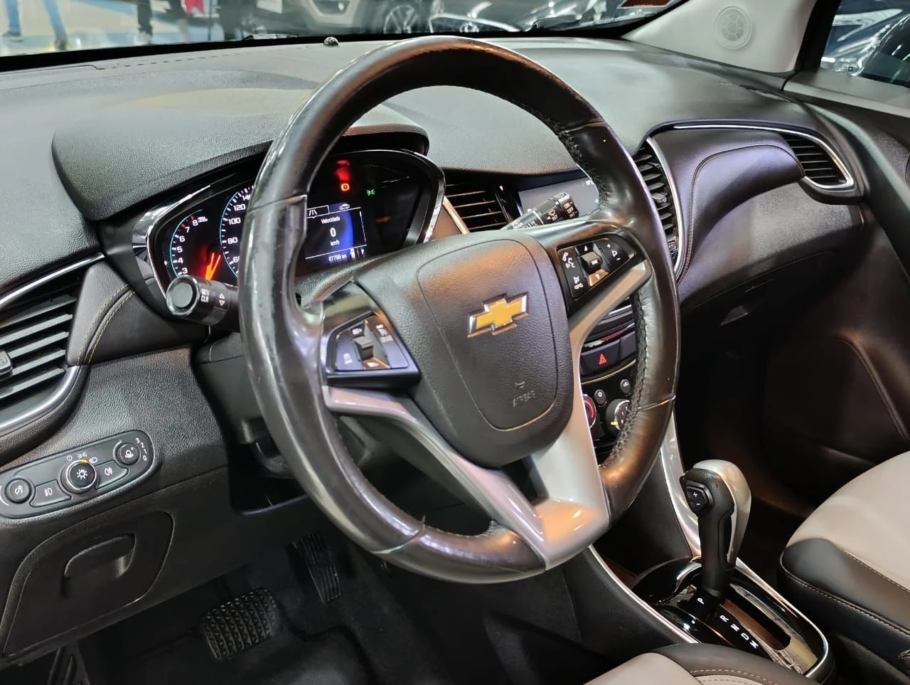 CHEVROLET TRACKER