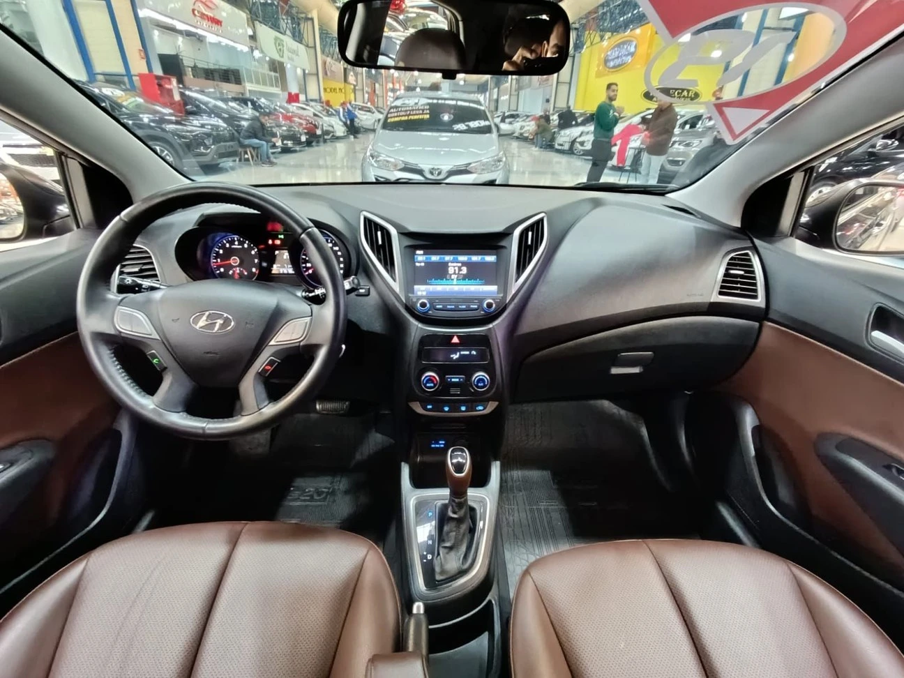 HYUNDAI HB20