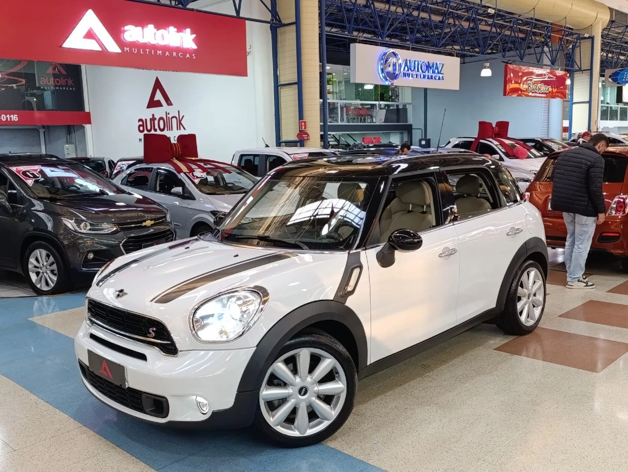 MINI COUNTRYMAN