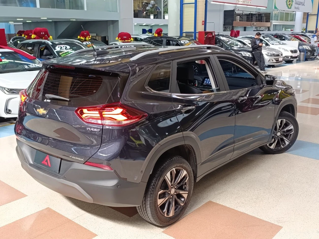 CHEVROLET TRACKER