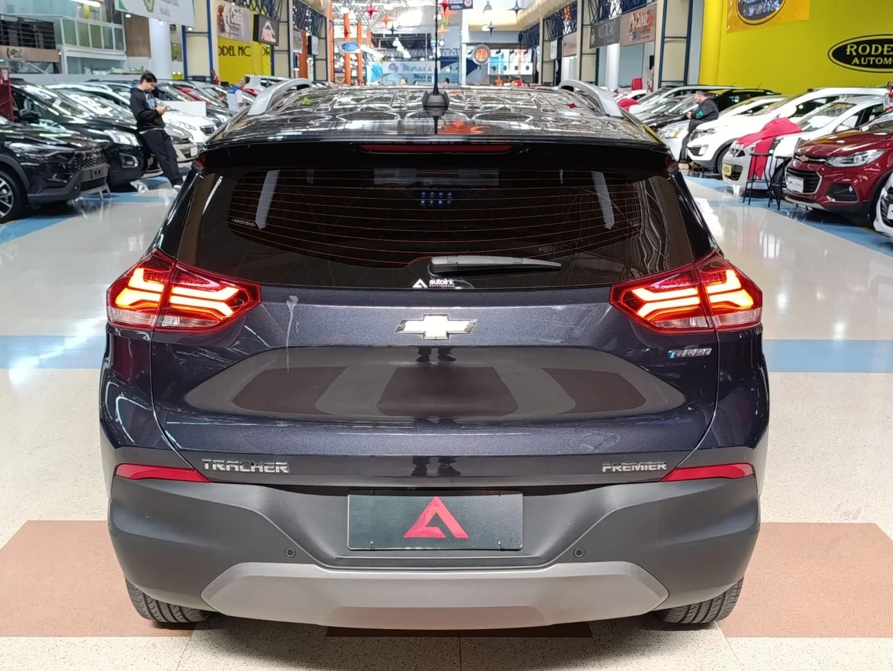 CHEVROLET TRACKER
