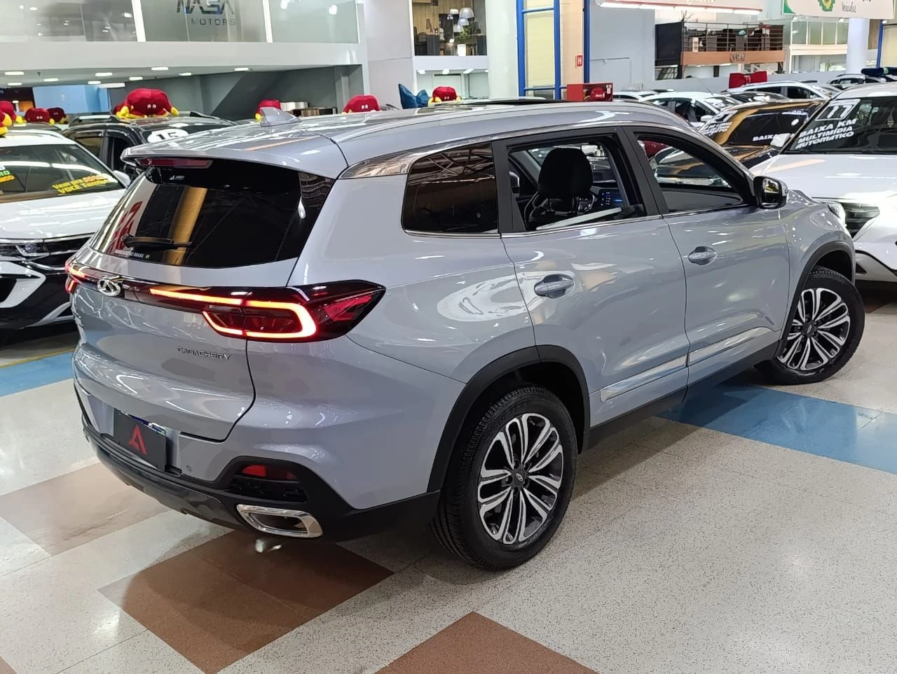 CHERY TIGGO 8