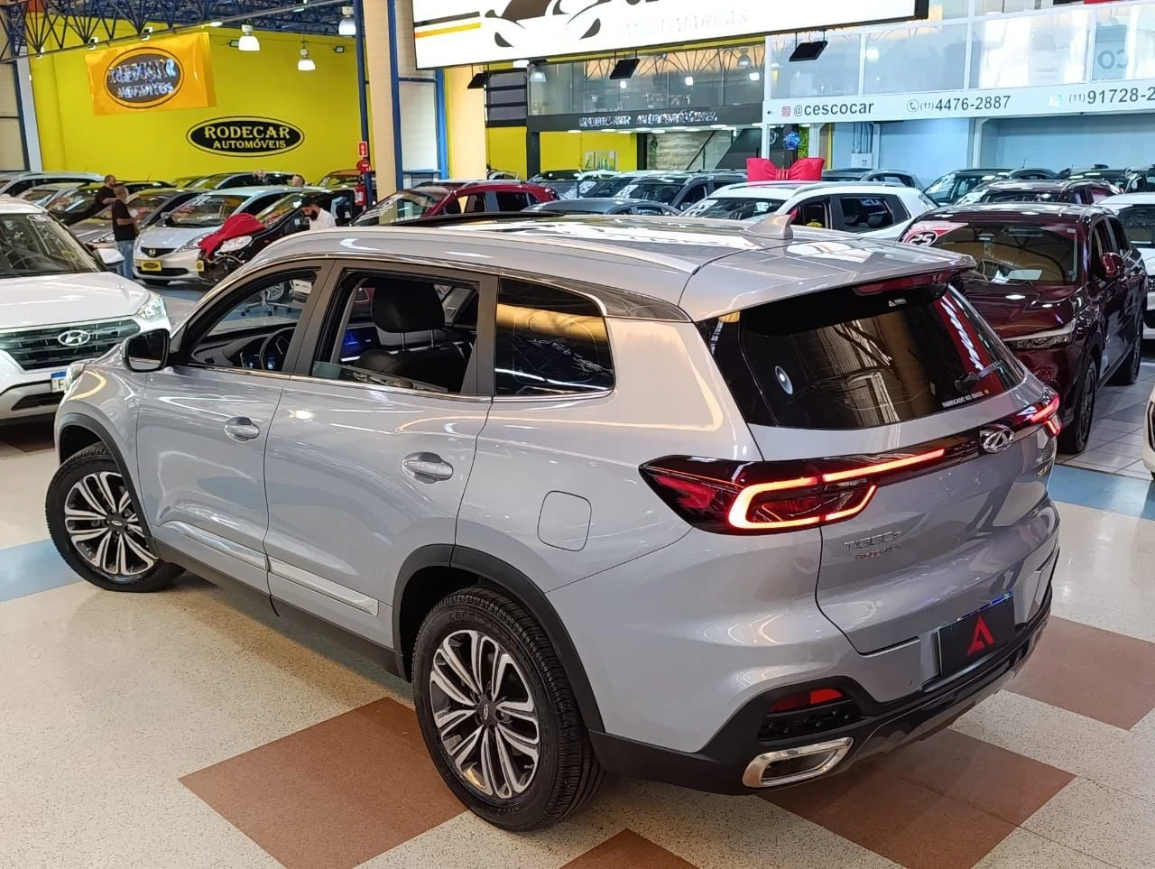 CHERY TIGGO 8