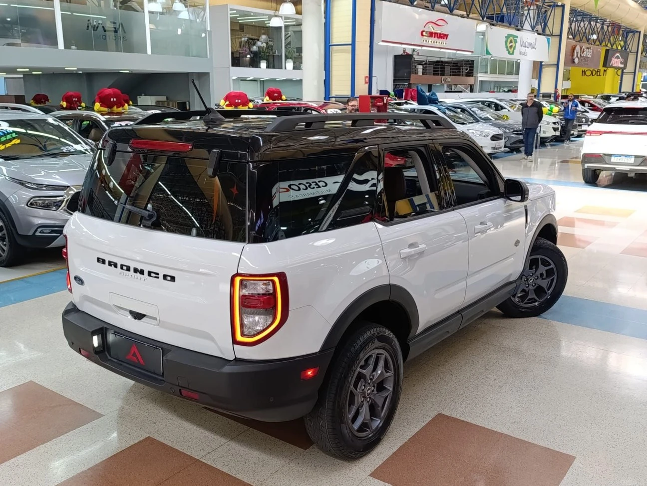 FORD BRONCO