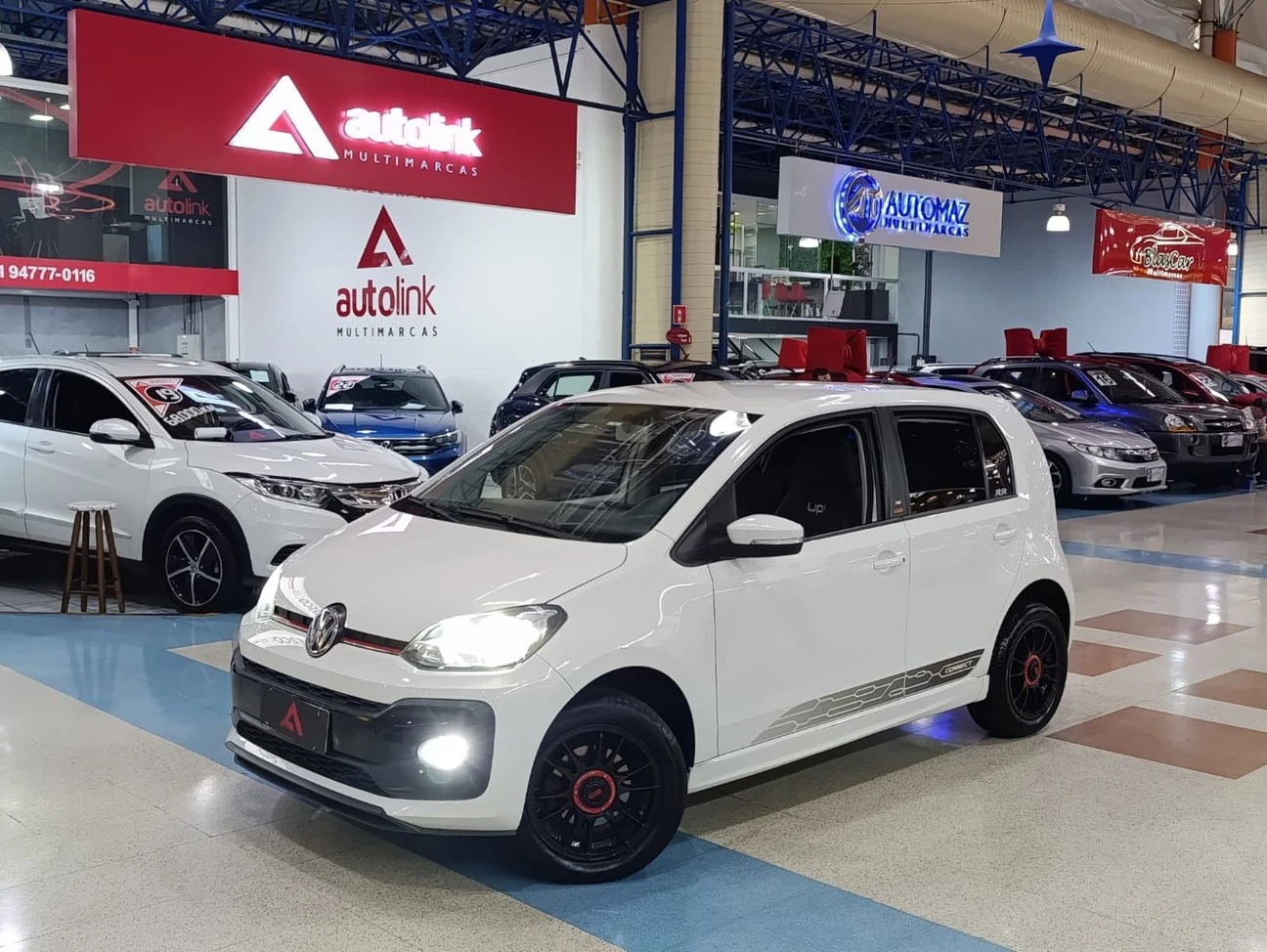VOLKSWAGEN UP