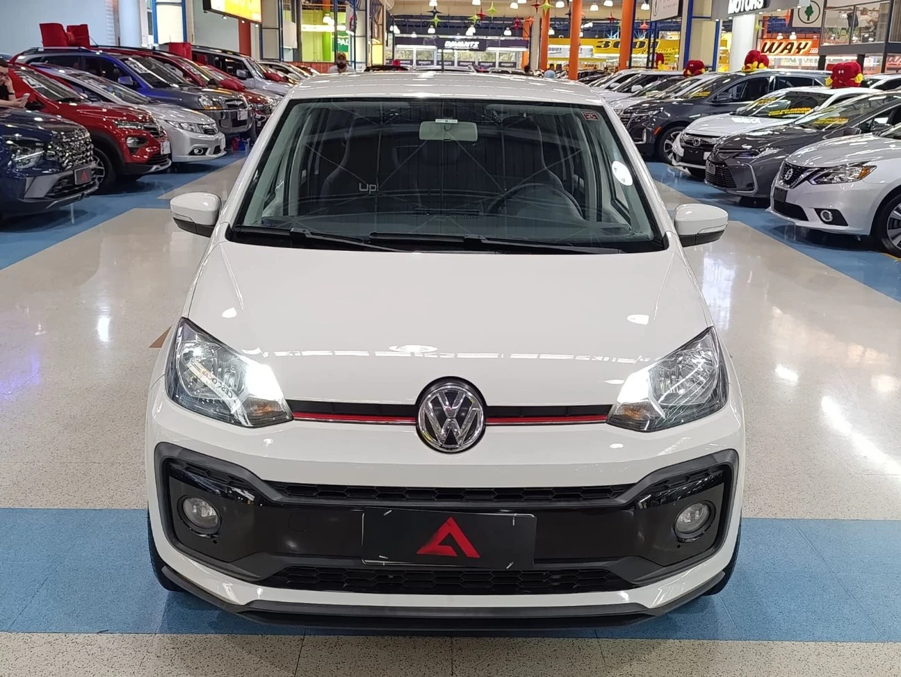VOLKSWAGEN UP