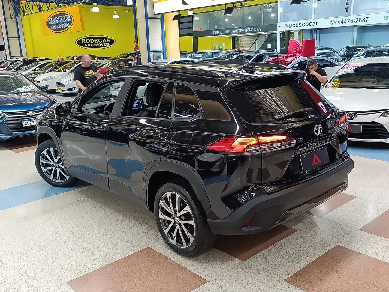 TOYOTA COROLLA CROSS