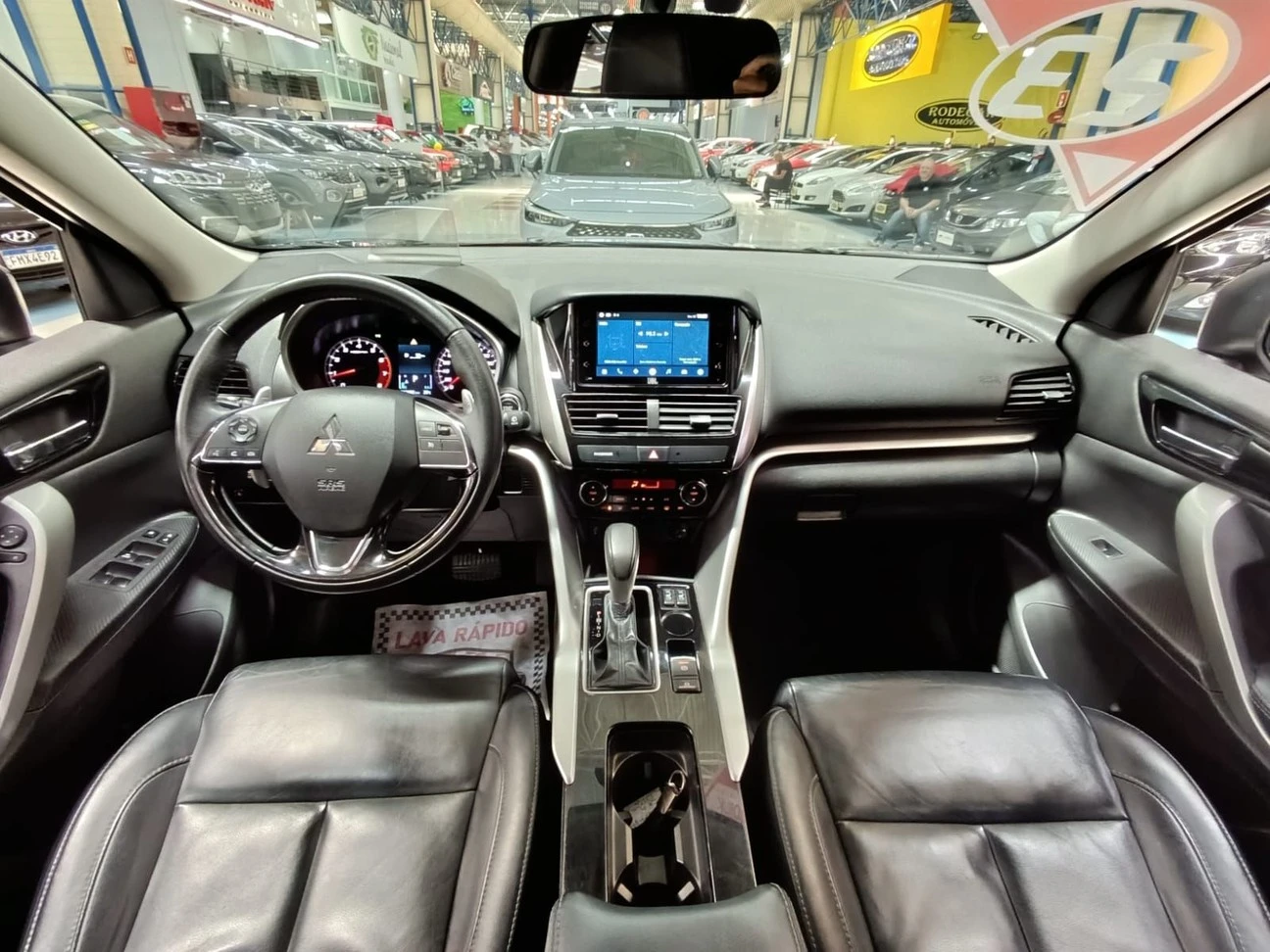 MITSUBISHI ECLIPSE CROSS