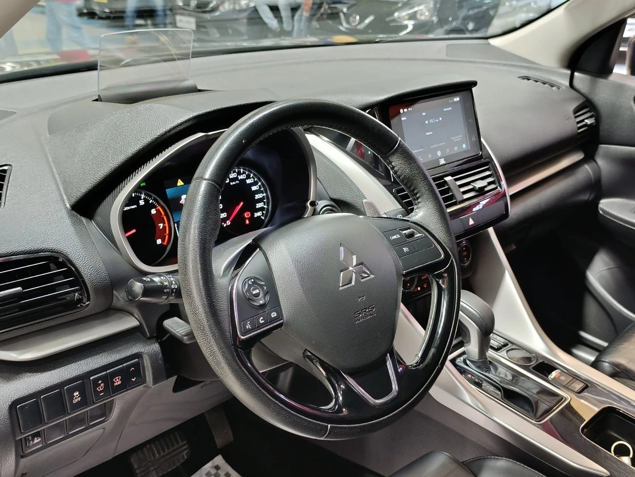 MITSUBISHI ECLIPSE CROSS