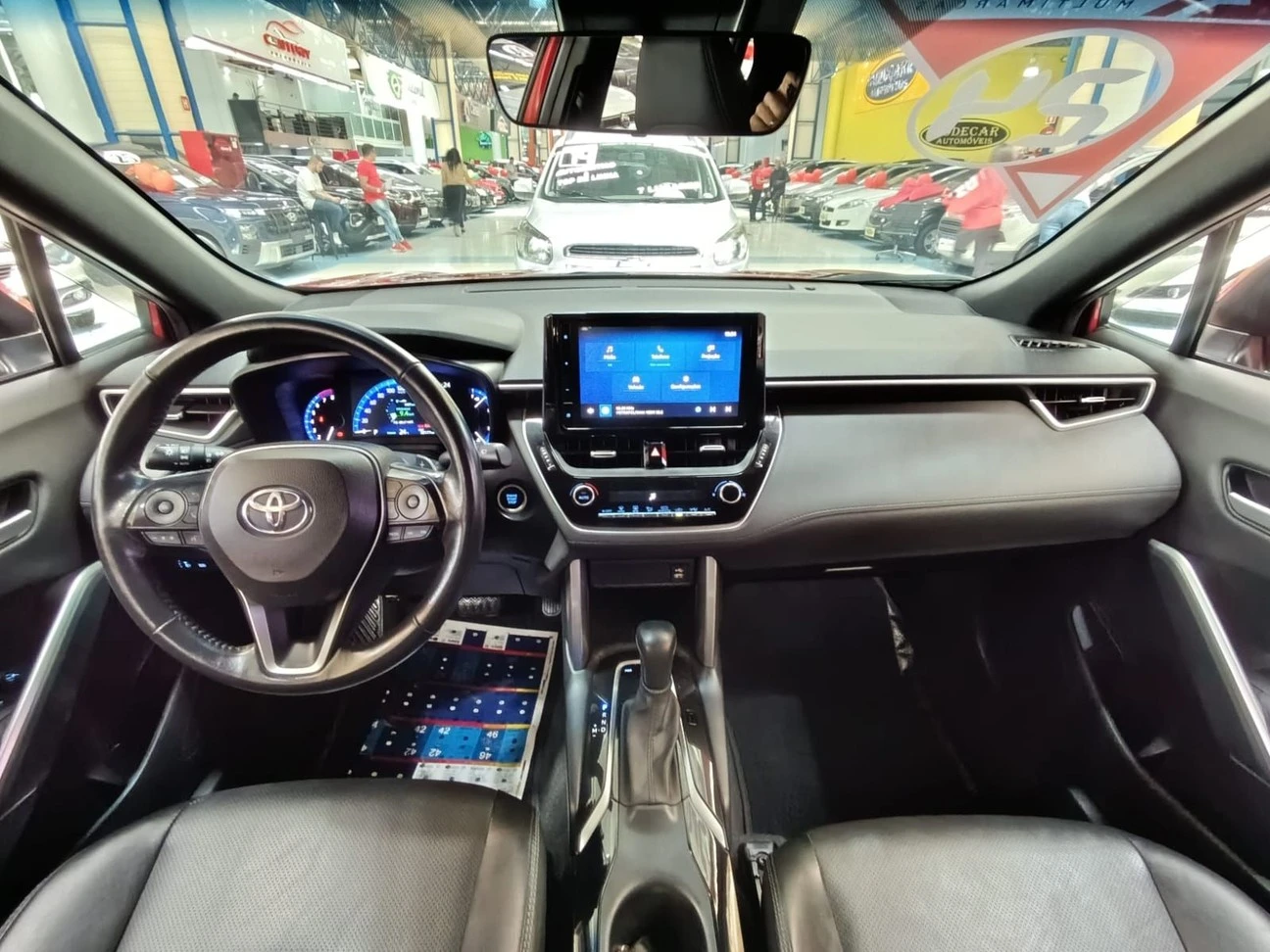 TOYOTA COROLLA CROSS