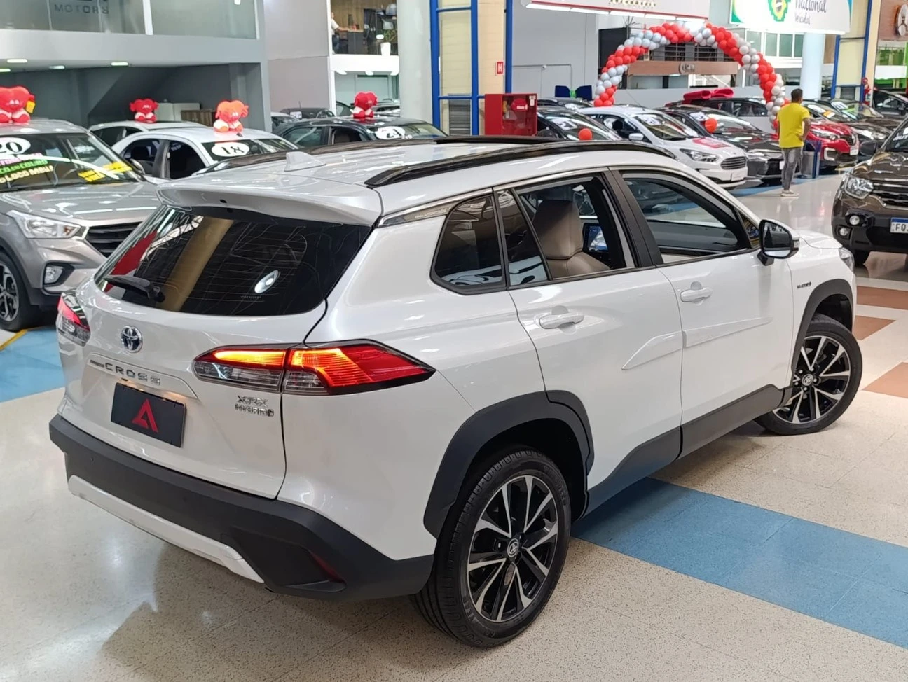 TOYOTA COROLLA CROSS