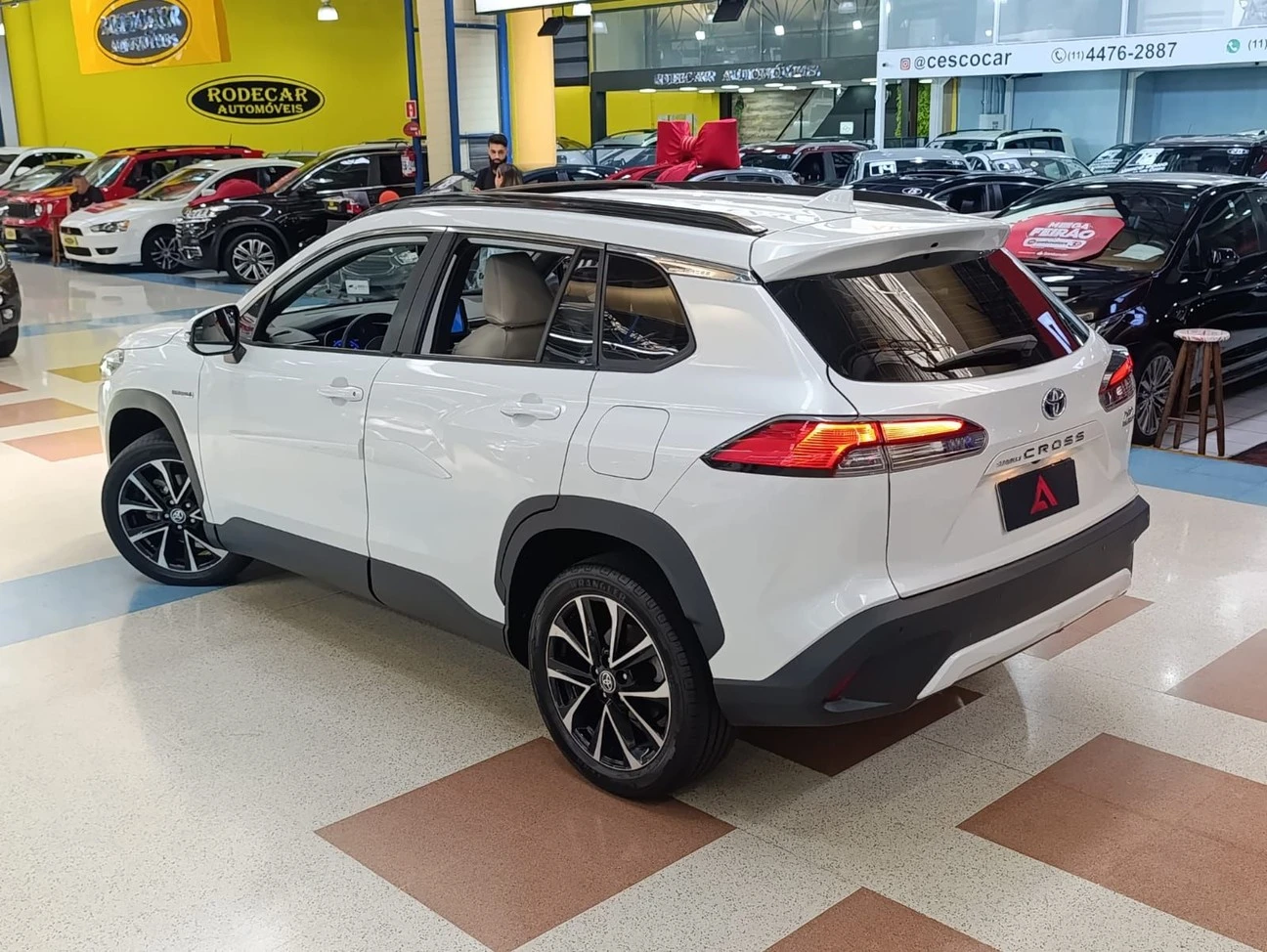 TOYOTA COROLLA CROSS