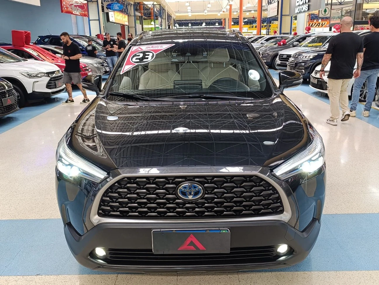 TOYOTA COROLLA CROSS